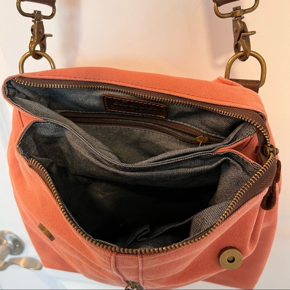 acacia genuine  leather bag - Picture 6 of 11